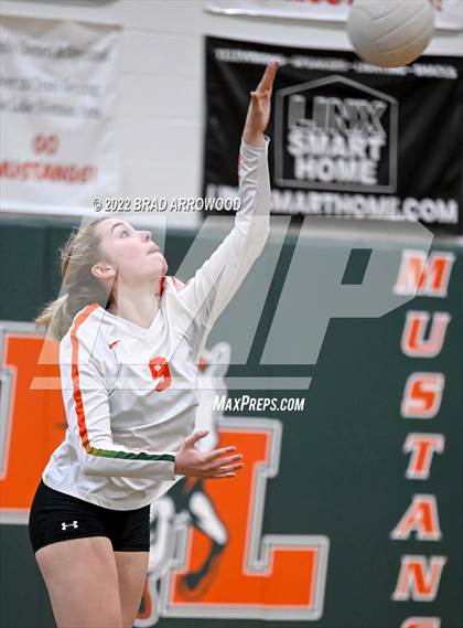 Thumbnail 2 in St. Stephens @ East Lincoln (NCHSAA 3A First Round State Tournament) photogallery.