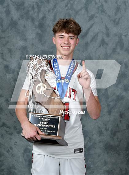 Thumbnail 3 in Jesuit (CIF State D2 Awards) photogallery.