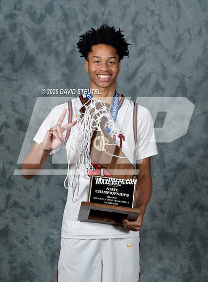Thumbnail 2 in Jesuit (CIF State D2 Awards) photogallery.