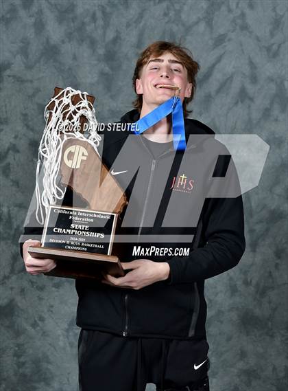 Thumbnail 3 in Jesuit (CIF State D2 Awards) photogallery.