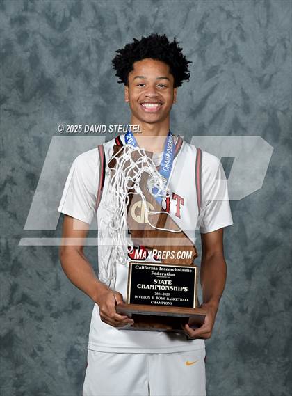 Thumbnail 1 in Jesuit (CIF State D2 Awards) photogallery.