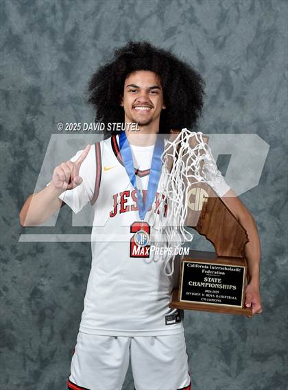 Thumbnail 2 in Jesuit (CIF State D2 Awards) photogallery.