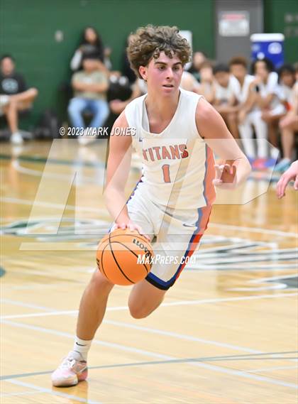 Thumbnail 2 in Canyon View vs. Thunderbird (Sunnyslope Hoopsgiving Basketball Tournament) photogallery.