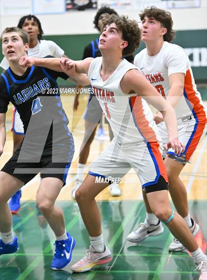 Thumbnail 3 in Canyon View vs. Thunderbird (Sunnyslope Hoopsgiving Basketball Tournament) photogallery.