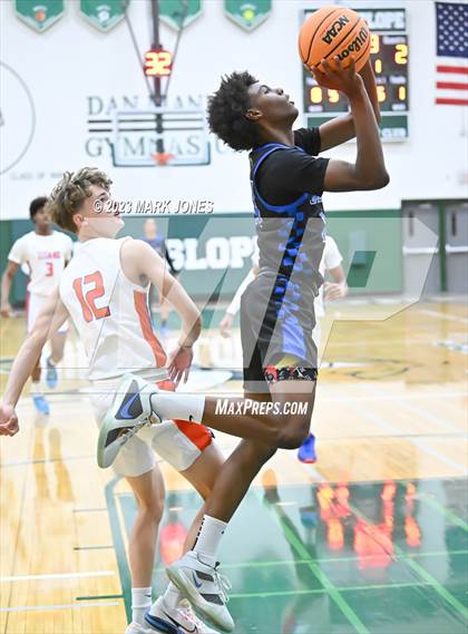 Thumbnail 1 in Canyon View vs. Thunderbird (Sunnyslope Hoopsgiving Basketball Tournament) photogallery.
