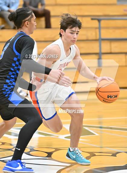 Thumbnail 1 in Canyon View vs. Thunderbird (Sunnyslope Hoopsgiving Basketball Tournament) photogallery.