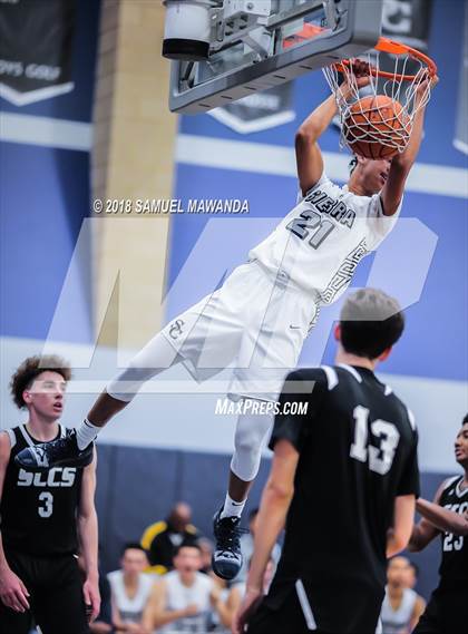 Thumbnail 2 in Sierra Canyon vs Santa Clarita Christian (Sierra Canyon Invitational) photogallery.