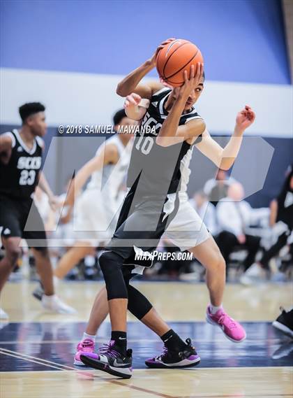 Thumbnail 3 in Sierra Canyon vs Santa Clarita Christian (Sierra Canyon Invitational) photogallery.