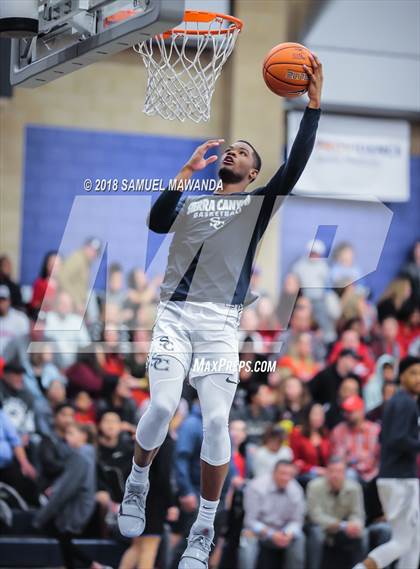 Thumbnail 3 in Sierra Canyon vs Santa Clarita Christian (Sierra Canyon Invitational) photogallery.