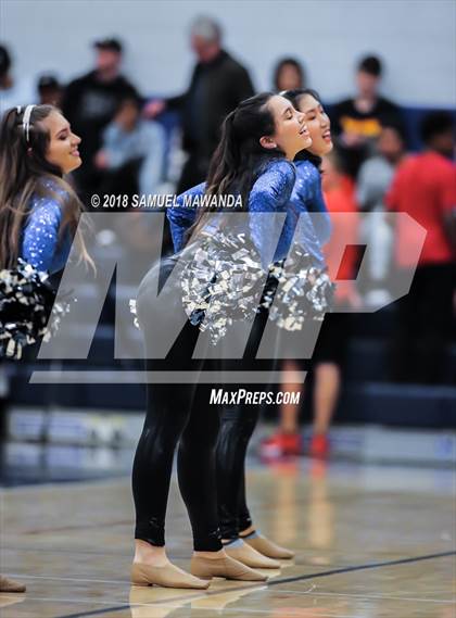 Thumbnail 2 in Sierra Canyon vs Santa Clarita Christian (Sierra Canyon Invitational) photogallery.
