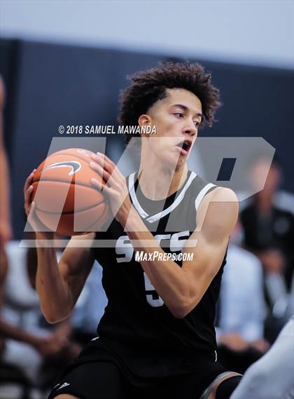 Thumbnail 1 in Sierra Canyon vs Santa Clarita Christian (Sierra Canyon Invitational) photogallery.