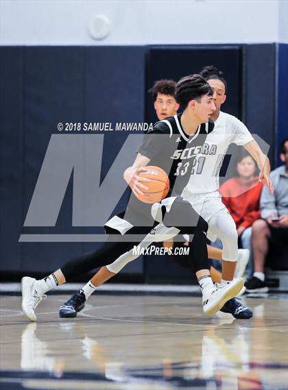 Thumbnail 3 in Sierra Canyon vs Santa Clarita Christian (Sierra Canyon Invitational) photogallery.