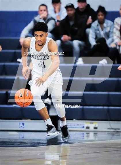Thumbnail 3 in Sierra Canyon vs Santa Clarita Christian (Sierra Canyon Invitational) photogallery.