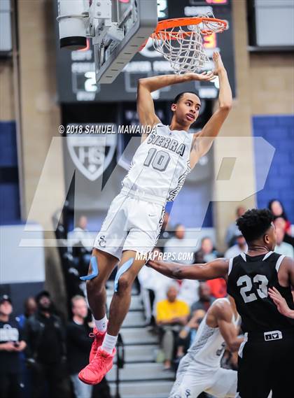 Thumbnail 3 in Sierra Canyon vs Santa Clarita Christian (Sierra Canyon Invitational) photogallery.