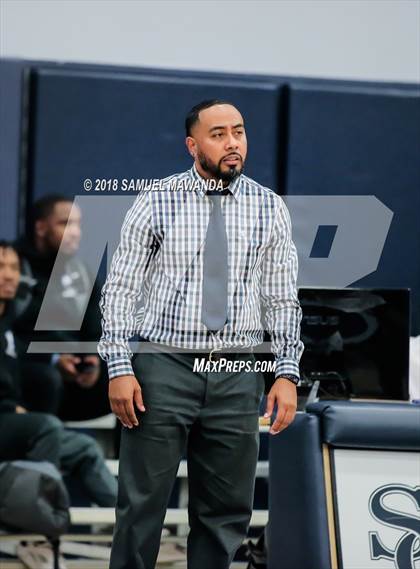 Thumbnail 1 in Sierra Canyon vs Santa Clarita Christian (Sierra Canyon Invitational) photogallery.