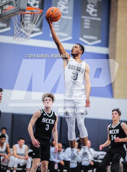 Thumbnail 2 in Sierra Canyon vs Santa Clarita Christian (Sierra Canyon Invitational) photogallery.