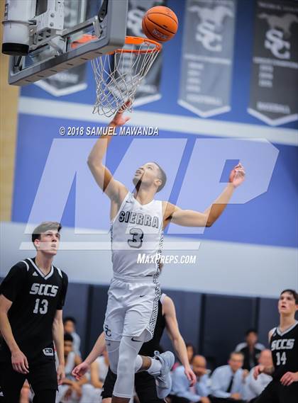Thumbnail 1 in Sierra Canyon vs Santa Clarita Christian (Sierra Canyon Invitational) photogallery.