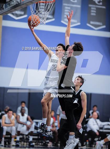 Thumbnail 3 in Sierra Canyon vs Santa Clarita Christian (Sierra Canyon Invitational) photogallery.