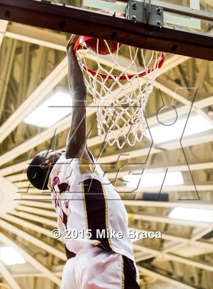 Thumbnail 2 in Constitution vs. St. Anthony (Spalding HoopHall Classic) photogallery.