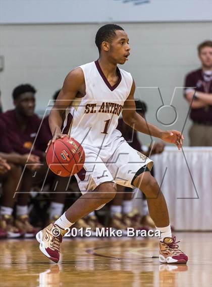 Thumbnail 2 in Constitution vs. St. Anthony (Spalding HoopHall Classic) photogallery.
