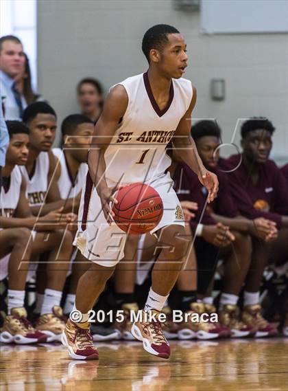 Thumbnail 3 in Constitution vs. St. Anthony (Spalding HoopHall Classic) photogallery.