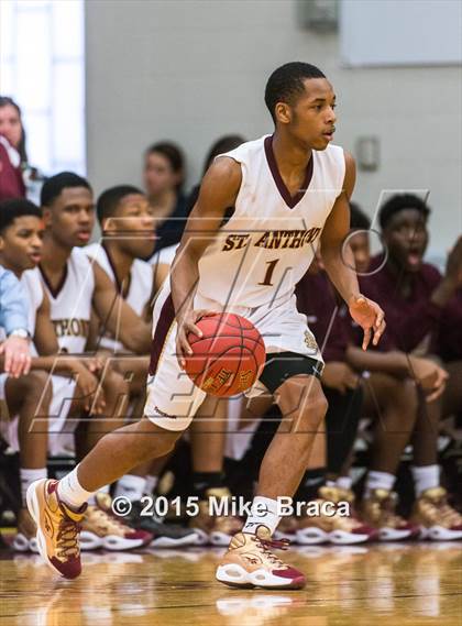 Thumbnail 2 in Constitution vs. St. Anthony (Spalding HoopHall Classic) photogallery.
