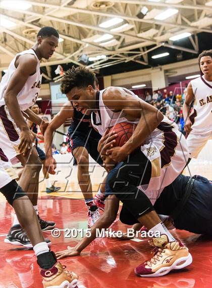 Thumbnail 1 in Constitution vs. St. Anthony (Spalding HoopHall Classic) photogallery.