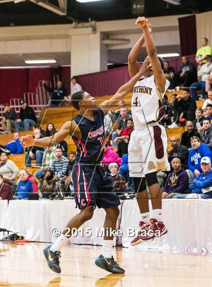 Thumbnail 3 in Constitution vs. St. Anthony (Spalding HoopHall Classic) photogallery.