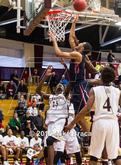 Thumbnail 2 in Constitution vs. St. Anthony (Spalding HoopHall Classic) photogallery.