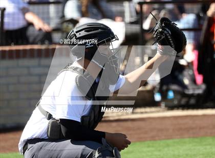 Thumbnail 3 in Grand Saline vs Kaufman photogallery.