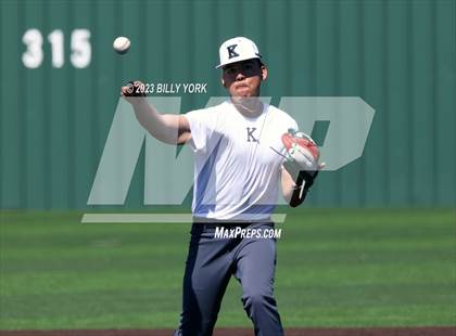 Thumbnail 3 in Grand Saline vs Kaufman photogallery.