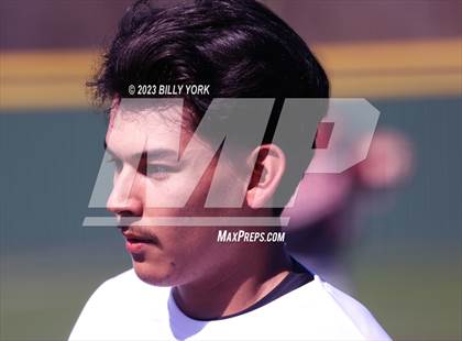 Thumbnail 1 in Grand Saline vs Kaufman photogallery.
