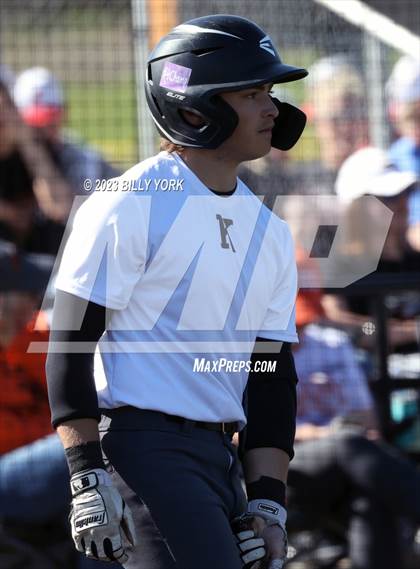 Thumbnail 1 in Grand Saline vs Kaufman photogallery.