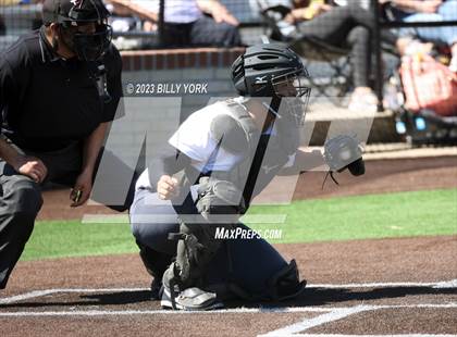Thumbnail 3 in Grand Saline vs Kaufman photogallery.