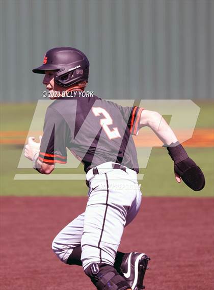 Thumbnail 3 in Grand Saline vs Kaufman photogallery.