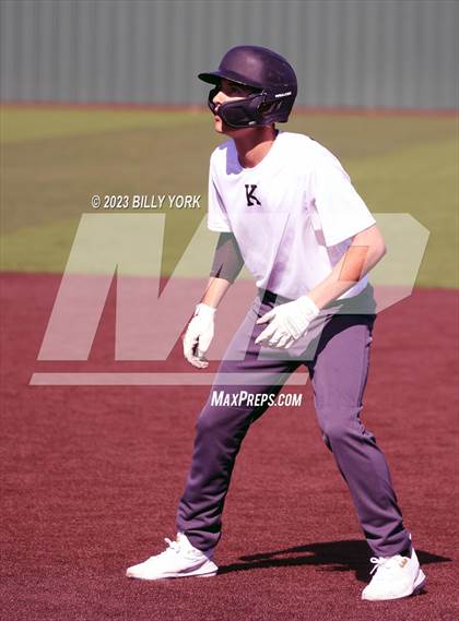 Thumbnail 3 in Grand Saline vs Kaufman photogallery.