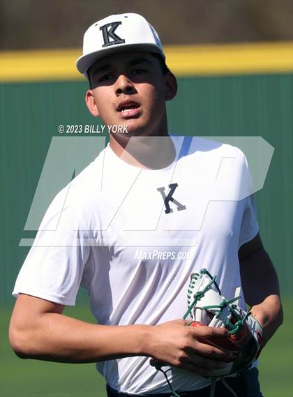 Thumbnail 2 in Grand Saline vs Kaufman photogallery.