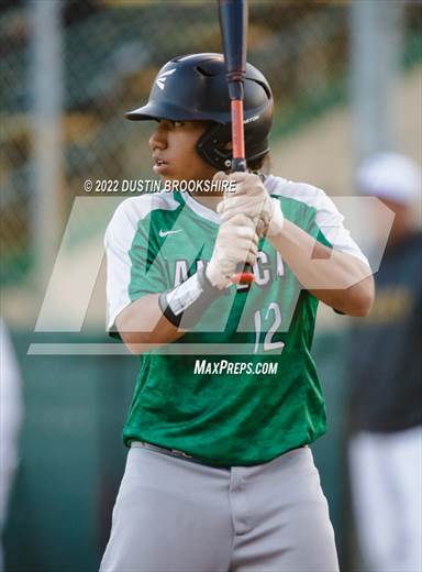 null - Photo 01