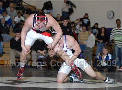 Thumbnail 1 in NYSPHSAA Section IX Finals photogallery.