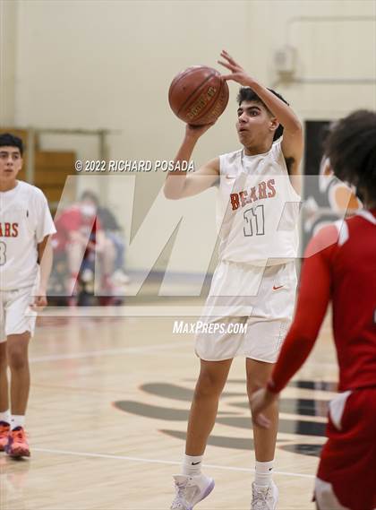 Thumbnail 3 in Chowchilla @ Selma photogallery.