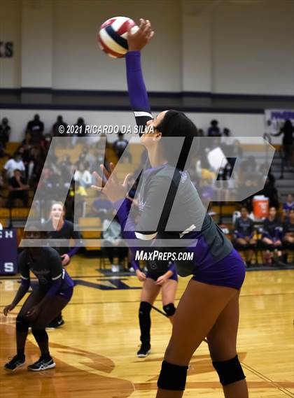 Thumbnail 3 in Morton Ranch vs Royal photogallery.