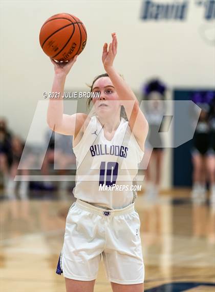 Thumbnail 3 in North Central vs Brownsburg (IHSAA 4A Regional semi-final) photogallery.