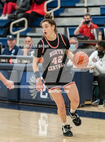 Thumbnail 2 in North Central vs Brownsburg (IHSAA 4A Regional semi-final) photogallery.