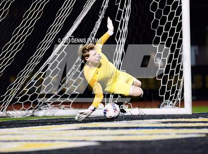 Thumbnail 2 in Everett Alvarez @ Mountain View (CIF CCS D1 Semifinals) photogallery.