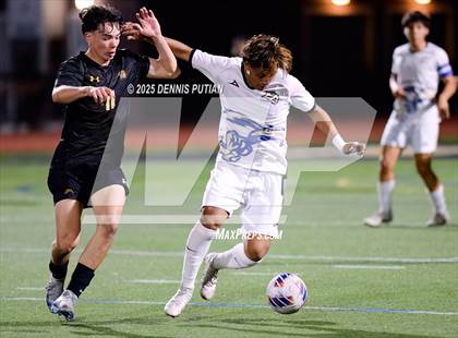 Thumbnail 3 in Everett Alvarez @ Mountain View (CIF CCS D1 Semifinals) photogallery.