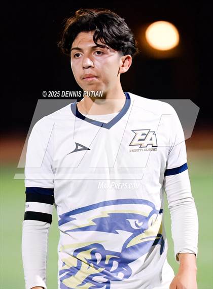 Thumbnail 3 in Everett Alvarez @ Mountain View (CIF CCS D1 Semifinals) photogallery.