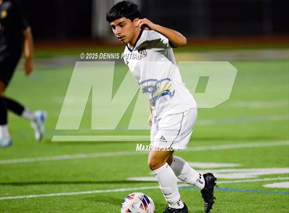 Thumbnail 2 in Everett Alvarez @ Mountain View (CIF CCS D1 Semifinals) photogallery.