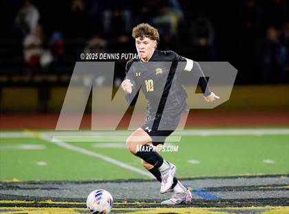 Thumbnail 2 in Everett Alvarez @ Mountain View (CIF CCS D1 Semifinals) photogallery.