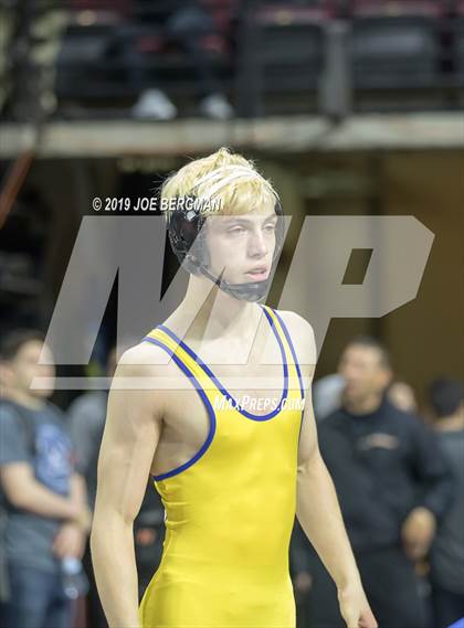 Thumbnail 1 in CIF State Boys Wrestling Championships (Consolation Round 1) photogallery.