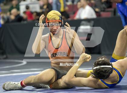 Thumbnail 3 in CIF State Boys Wrestling Championships (Consolation Round 1) photogallery.